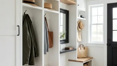 30 Mudroom Ideas That Look Clean and Well-Planned