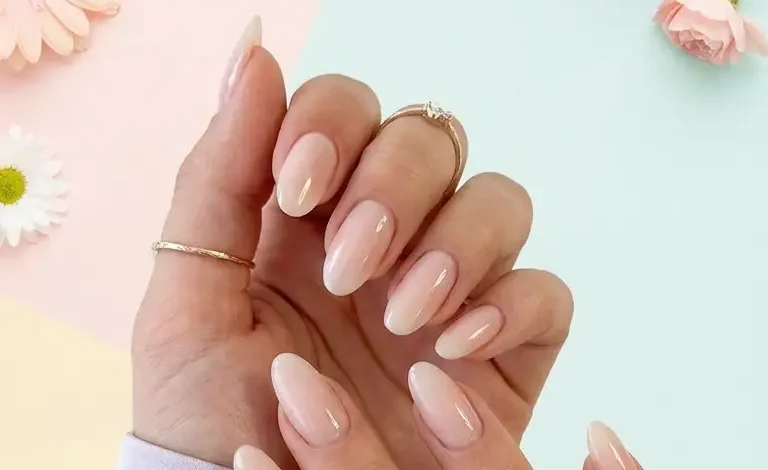 Nail Shapes That Flatter Small Hands: Find the Best Style for Your Fingers Nail Shapes That Flatter Small Hands: Find the Best Style for Your Fingers