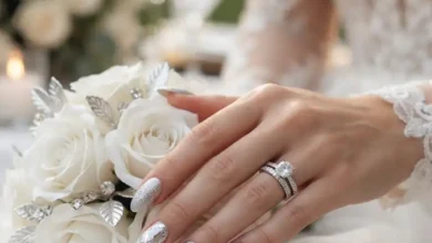 24 Mesmerizing Silver Wedding Nails: Unique Ideas for a Glamorous Bridal Look