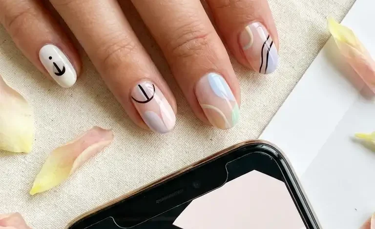19 Nail Designs That Feel Genuinely Fresh 19 Nail Designs That Feel Genuinely Fresh