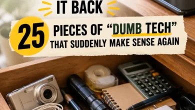 Smartphones Killed The Gadget Drawer—Now People Want It Back: 25 Pieces Of “Dumb Tech” That Suddenly Make Sense Again