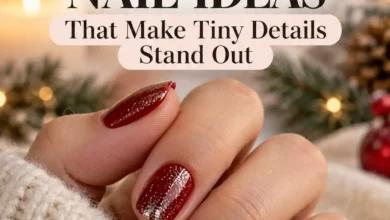 21 Short December Nail Ideas That Make Tiny Details Stand Out