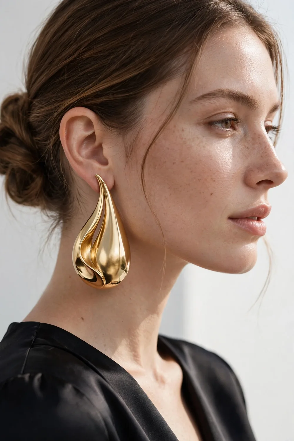 Apsvo Waterdrop Teardrop Earrings