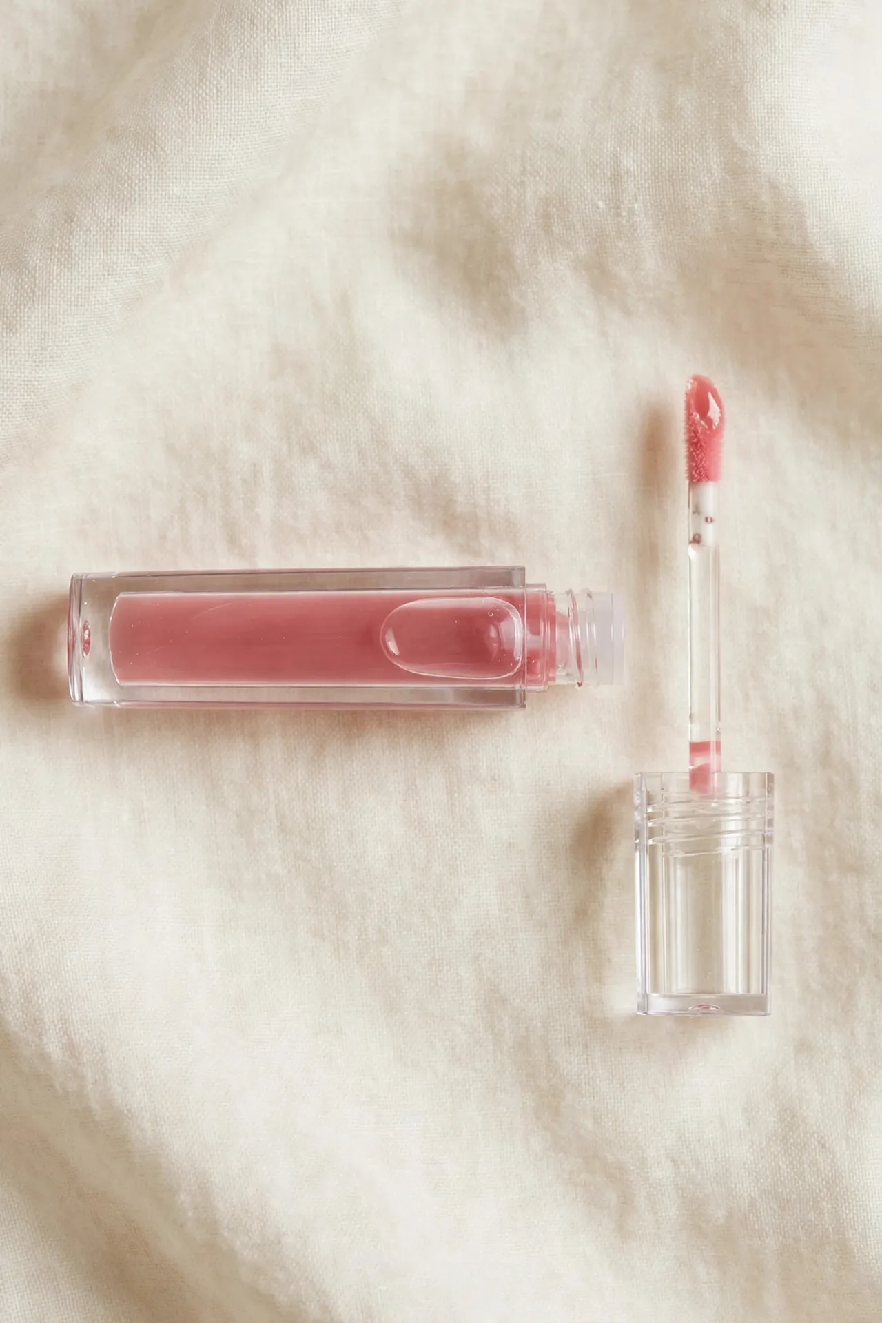 Sheer lip tint tube
